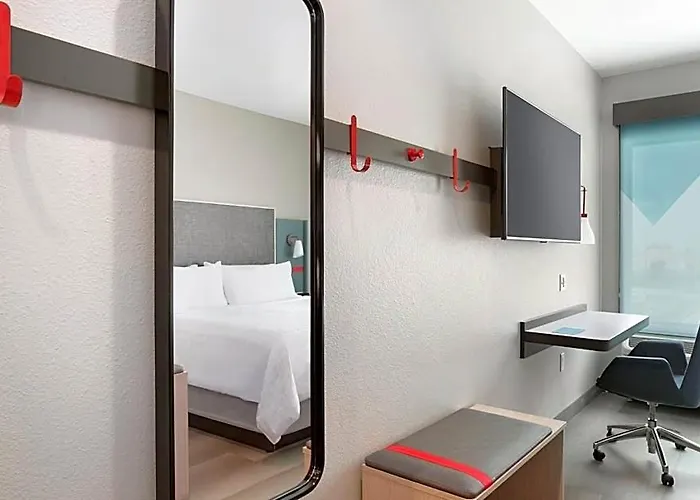 Hotel Avid Chicago O Hare - By Ihg